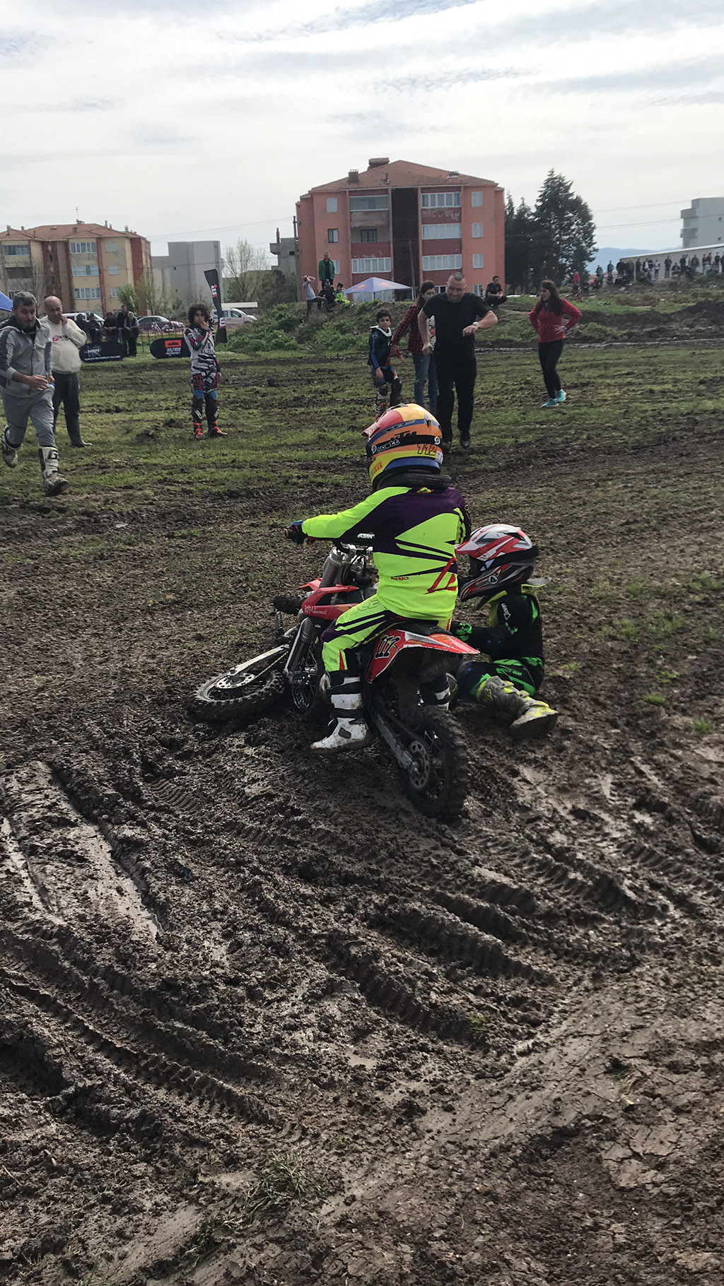 Efe Okur 2018 gönen